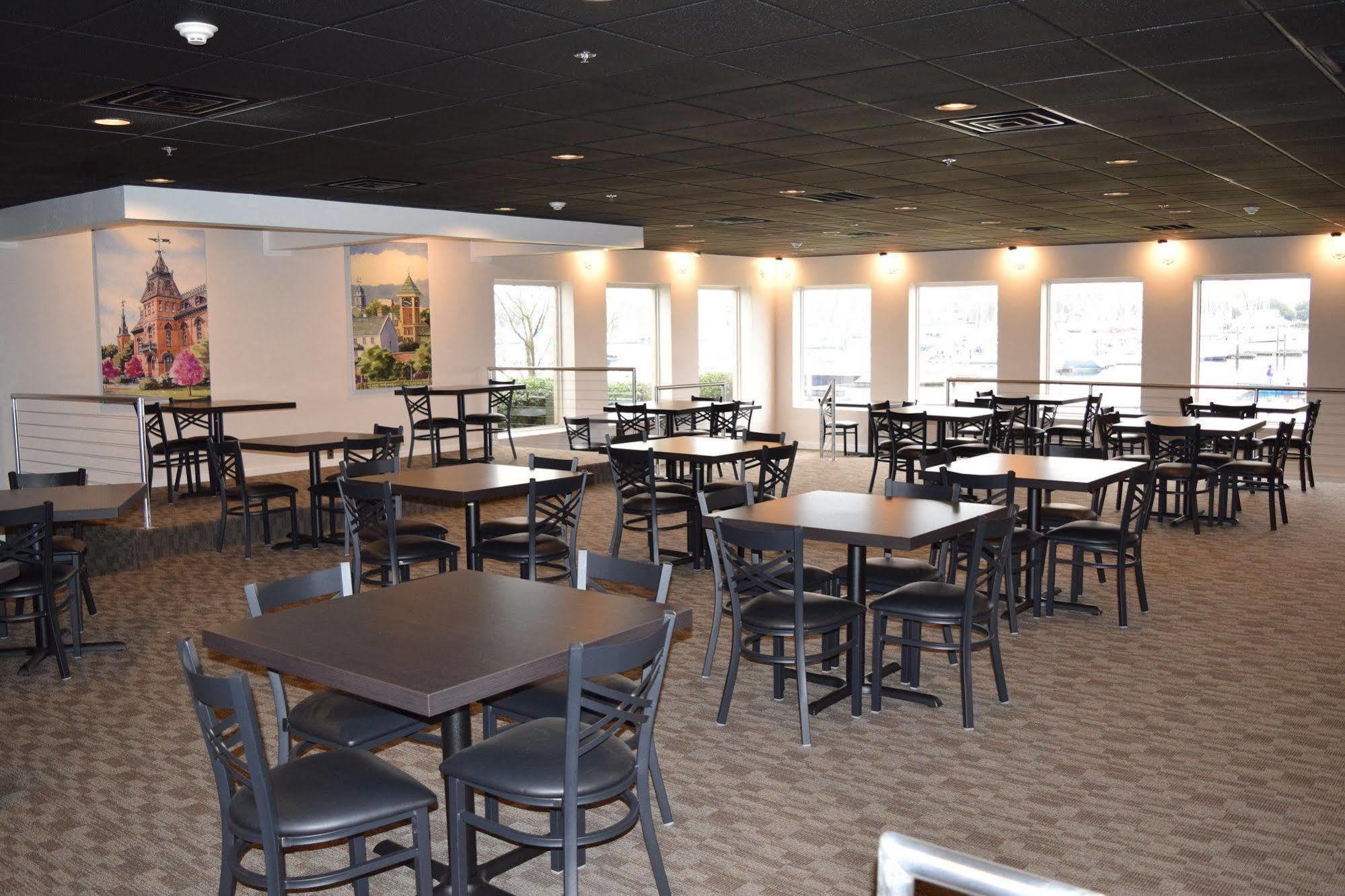 Bridgepointe Hotel & Marina New Bern Eksteriør billede